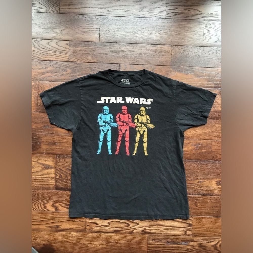 Star Wars Ep. 9 Stormtrooper Short Sleeve T-Shirt Men's Size Lg.